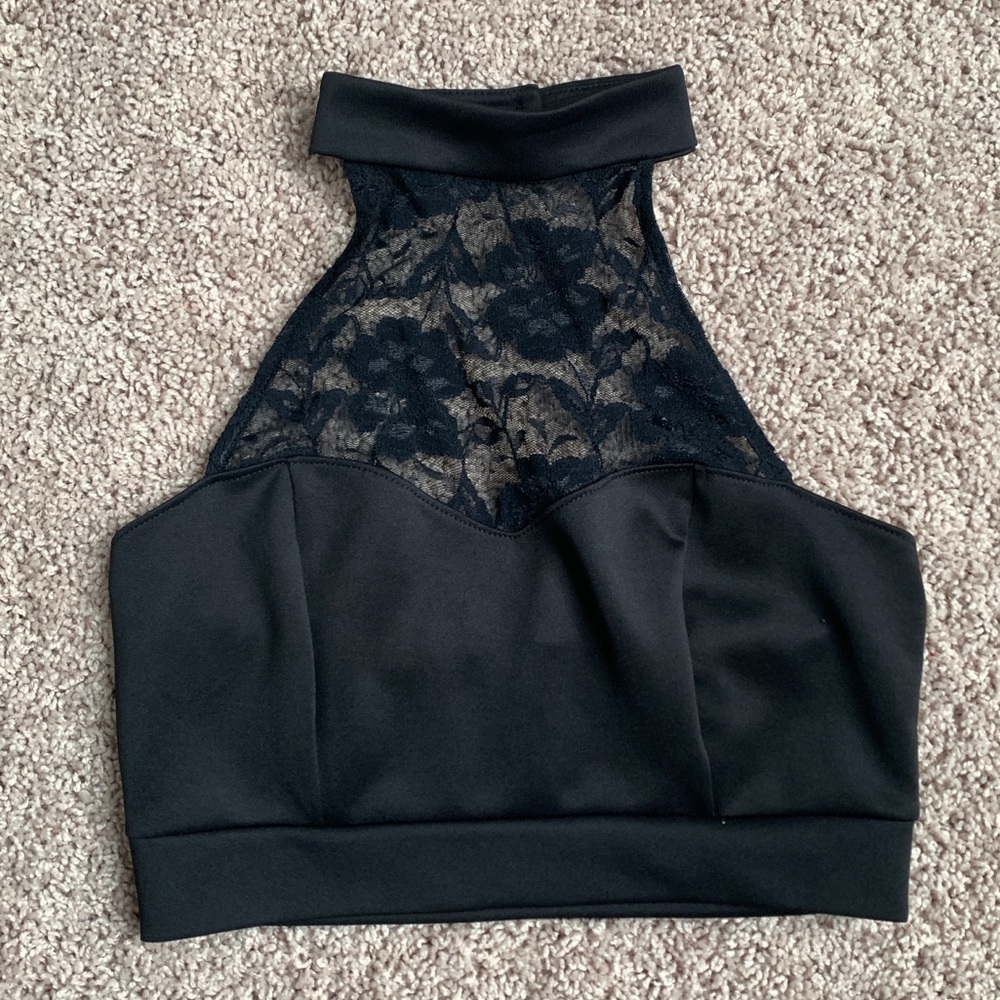 Black Lace Halter Crop Top Sweetheart